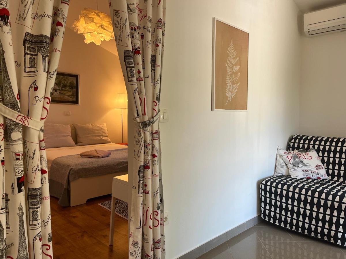Apartment Cozy&Quiet Rovinj Bagian luar foto